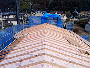 屋根透湿防水シート+通気垂木