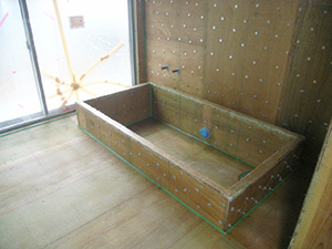 浴室② 石風呂ＦＲＰ防水施工完了