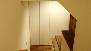 階段（1F～2F）収納