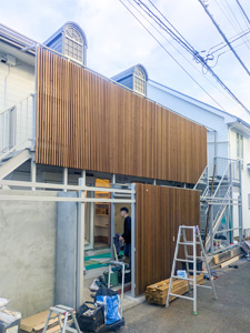 外部格子施工状況②