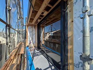 バルコニーサッシ取付