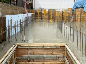 地下0.5階耐圧盤コンクリート打設