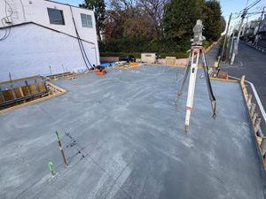 スラブ上墨出し