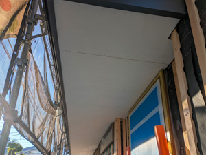 軒天ケイカル貼り